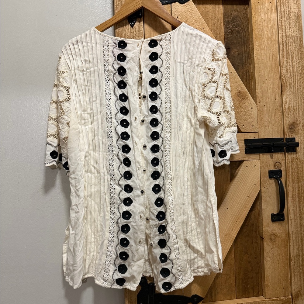 FLOREAT VEILLE PEASANT TOP LACE SZ medium - Picture 5 of 5